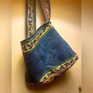 Vintage Handknit Women’s Southern Tote Bag